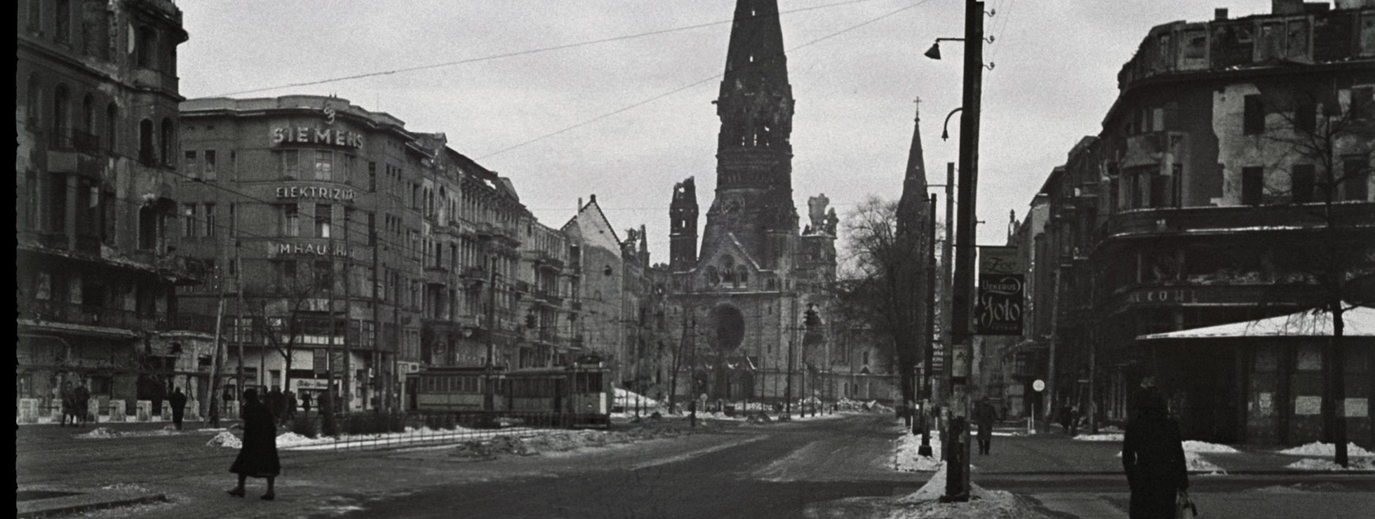 Die zerst&ouml;rte Ged&auml;chtniskirche fotografiert von einem alliierten Soldaten, Januar 1947 &copy; United States Holocaust Memorial Museum, courtesy of Robert L. Kaplan