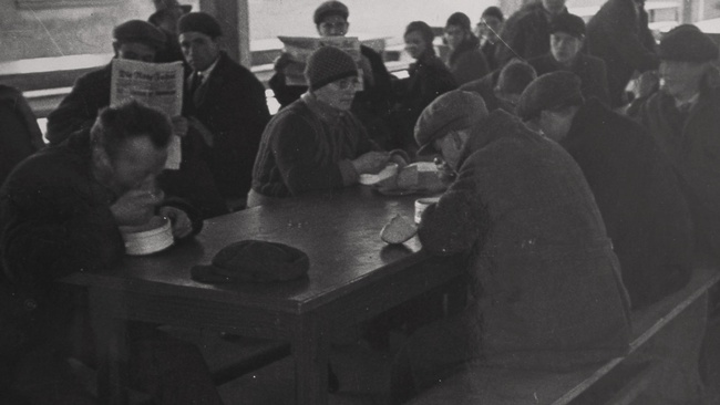 Arbeitslosenausspeisung, Steyr 1932 &copy; IHSF-Archiv