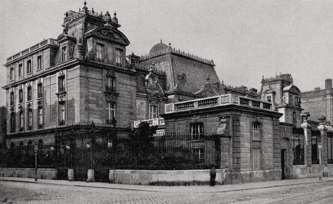 Auf dem Bild zu sehen ist das ehemalige Palais Rotschild in der Prinz-Eugen-Straße 2022. © Wikimedia